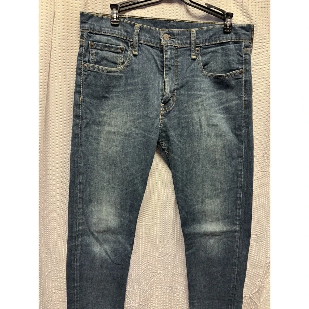 Levi's Men's 502  04/17 Medium Wash 32x32 Comfort Regular‎ Stretch Logo Tapered